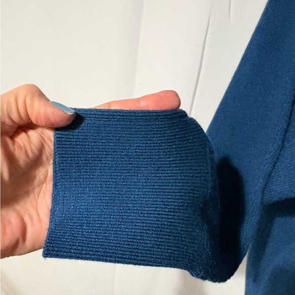 NWT Peacock Blue Sz XL Dolman Sweater By Rielle Flattering Fit - Picture 8 of 10